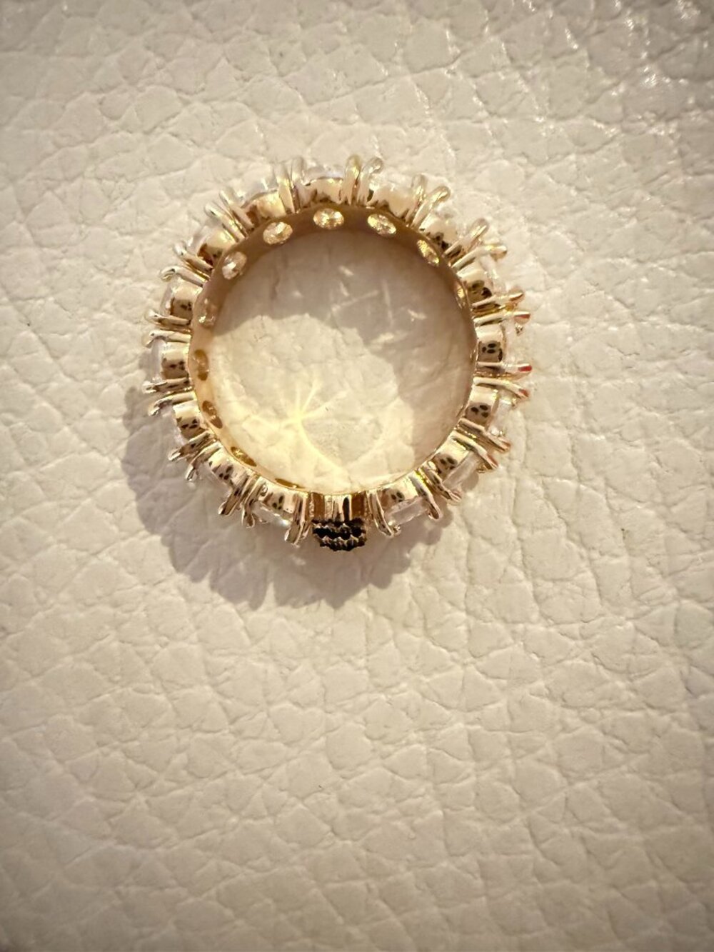 New in box Kurt Geiger Eagle Clear And Gold Eternity Ring Size 7 - Picture 7 of 7